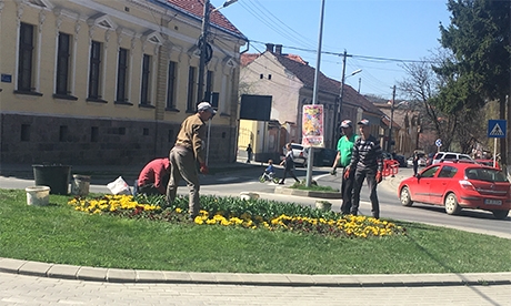 Mi is csak félve hisszük el.