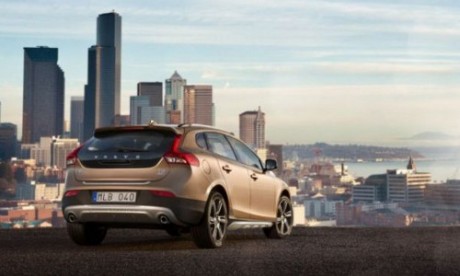 volvo v40 cross country